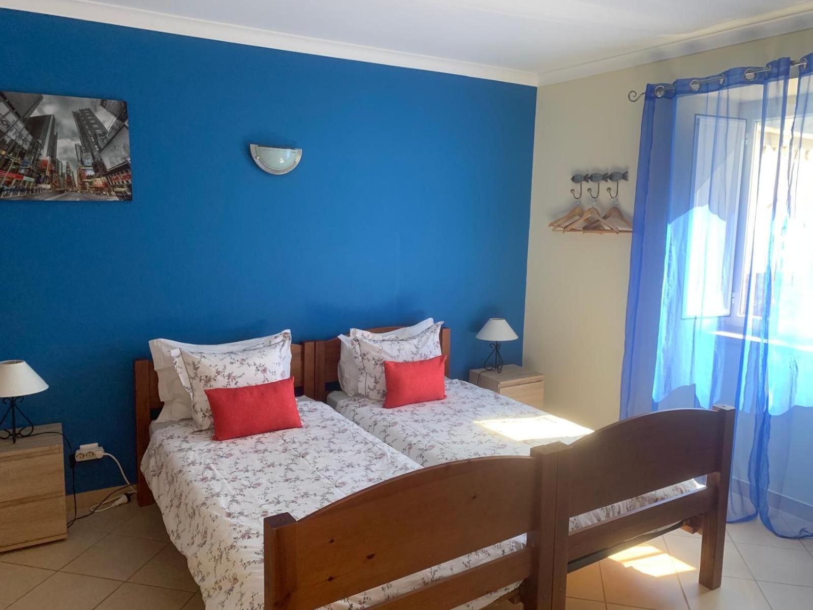 Blue Moon Guesthouse 라고스 외부 사진